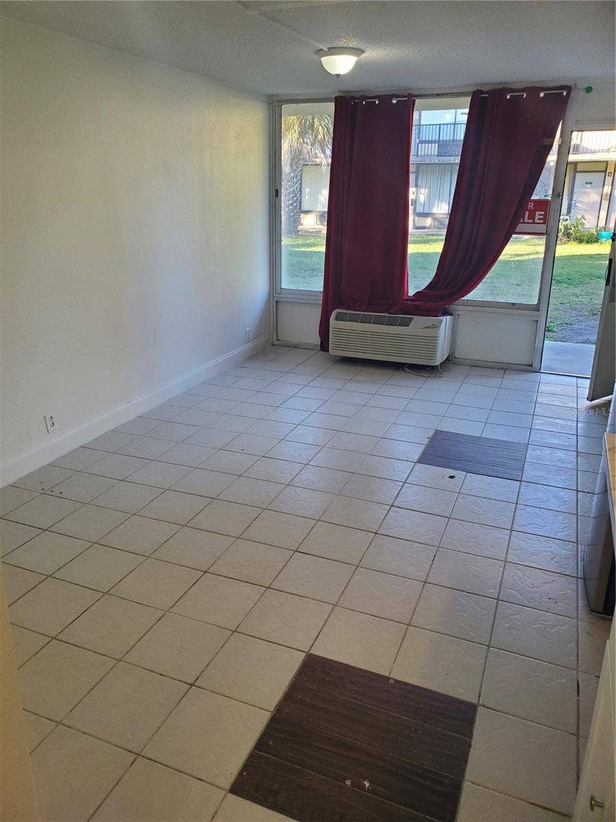 7900 S ORANGE BLOSSOM TRAIL, #1120, Orlando, FL 32809 7900 S ORANGE BLOSSOM TRAIL, #1120, Orlando, FL 32809