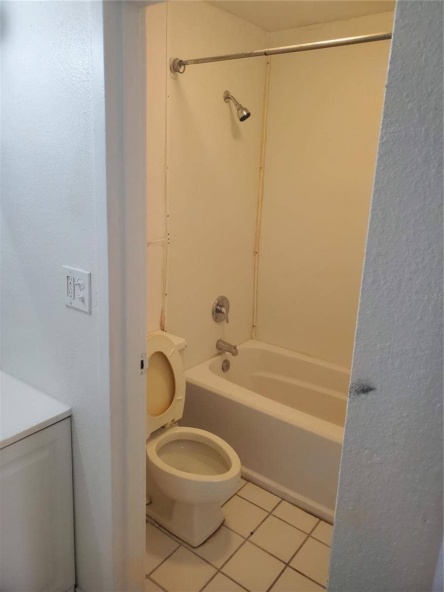 7900 S ORANGE BLOSSOM TRAIL, #1120, Orlando, FL 32809 7900 S ORANGE BLOSSOM TRAIL, #1120, Orlando, FL 32809