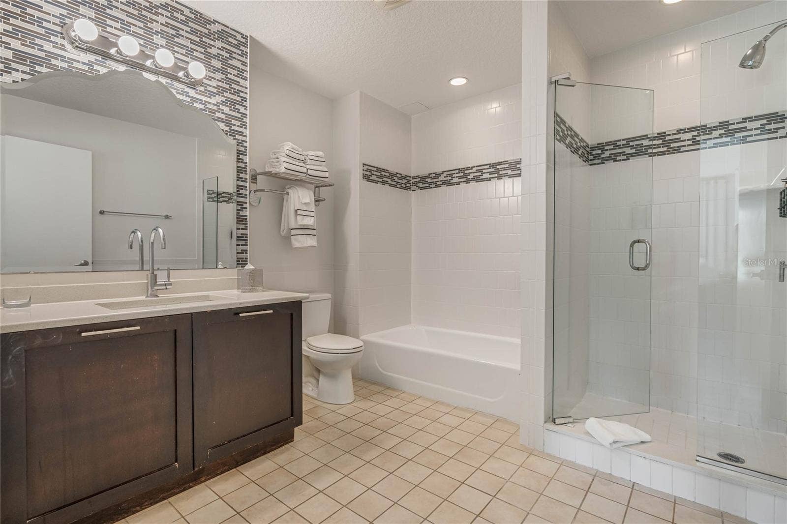 225 CELEBRATION PLACE, #117, Celebration, FL 34747 Master Bath