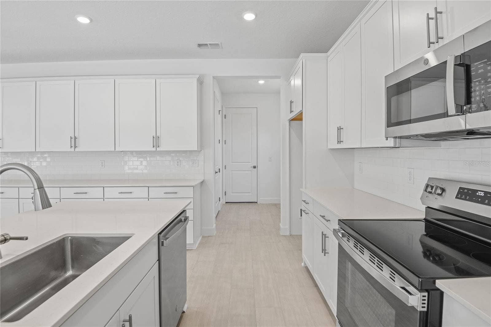 3716 DEER RIDGE DRIVE, Mount Dora, FL 32757 3716 DEER RIDGE DRIVE, Mount Dora, FL 32757