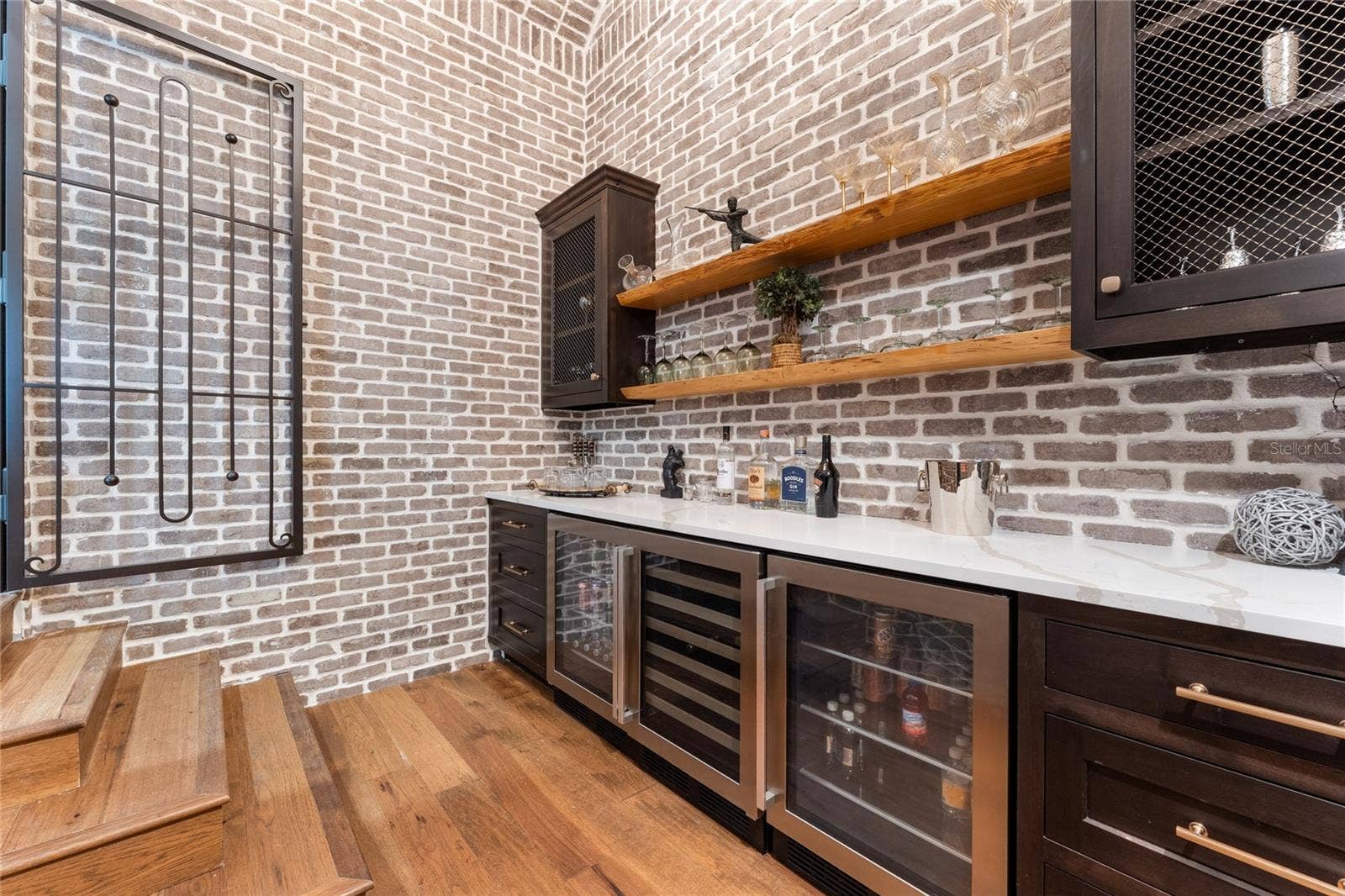 3167 WHISPER WIND DRIVE, St Cloud, FL 34771 Wine Cellar