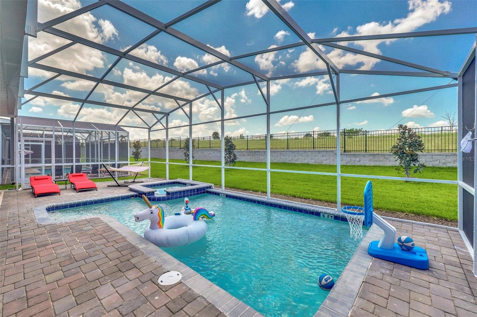 9194 SOMMERSET HILLS DRIVE, Davenport, FL 33896 9194 SOMMERSET HILLS DRIVE, Davenport, FL 33896