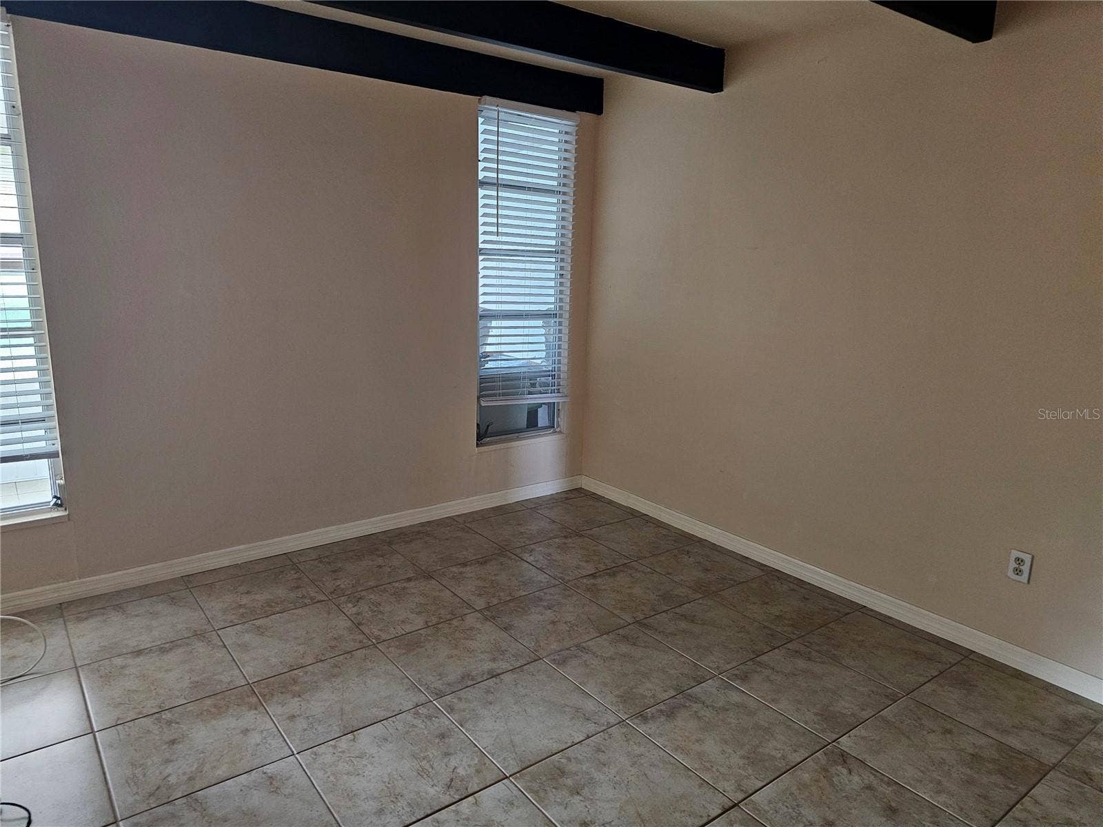 915 CLUB CIRCLE, Lakeshore, FL 33854 915 CLUB CIRCLE, Lakeshore, FL 33854