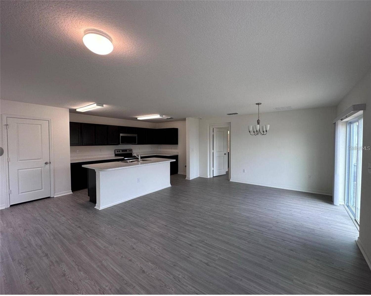 9081 OSCRAFT DRIVE, Davenport, FL 33896 9081 OSCRAFT DRIVE, Davenport, FL 33896