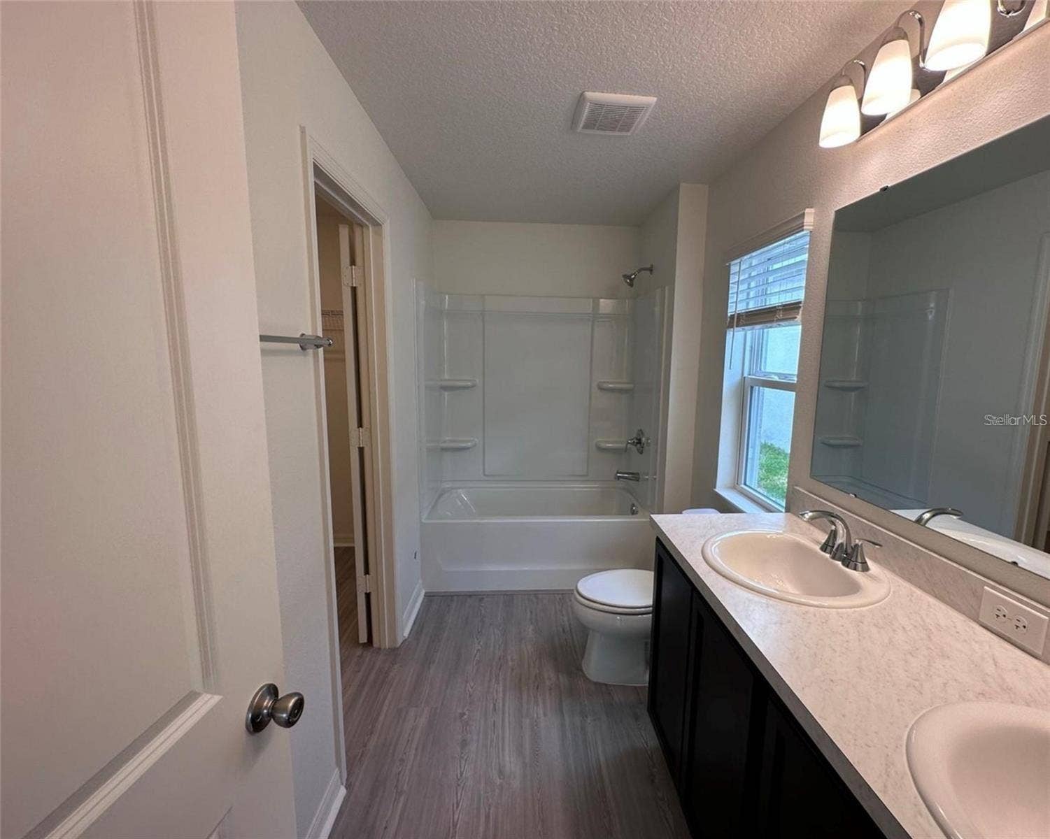 9081 OSCRAFT DRIVE, Davenport, FL 33896 9081 OSCRAFT DRIVE, Davenport, FL 33896