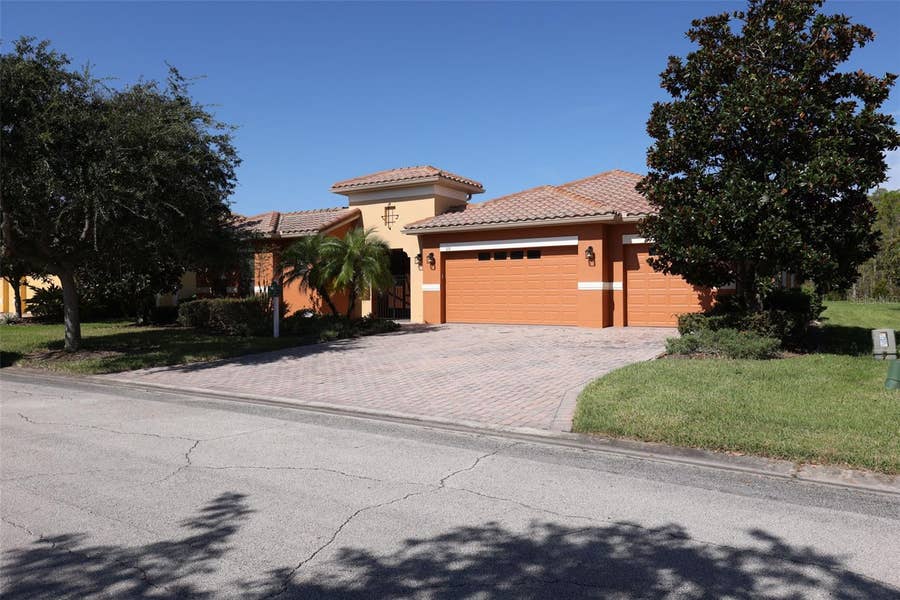 Property photo for 619 TAPATIO LANE, Kissimmee, FL