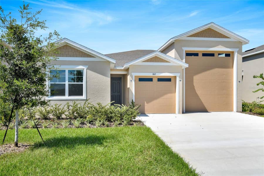 Property photo for 1011 WISTERIA WAY, Dundee, FL