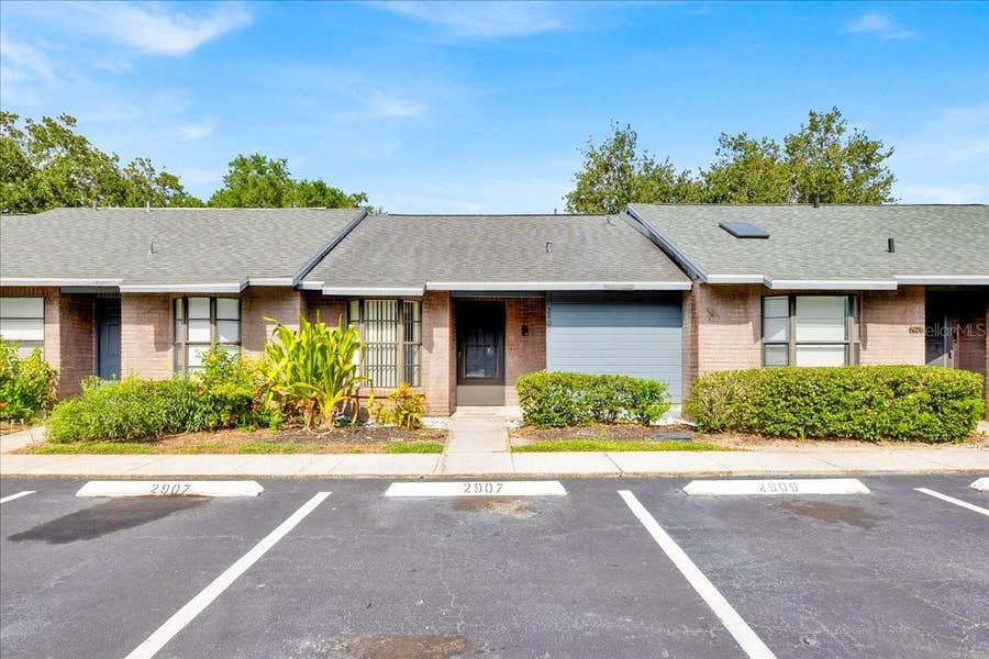 Property photo for 2907 PRINCE OAK COURT, St Cloud, FL