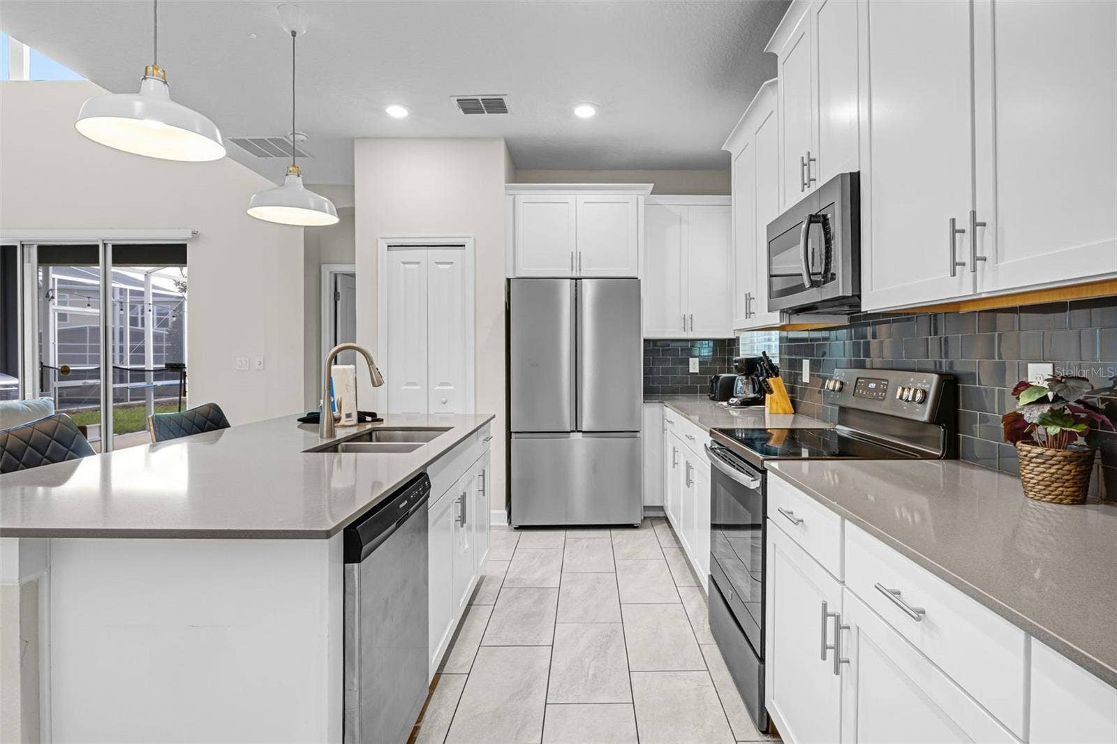 661 DROP SHOT DRIVE, Davenport, FL 33896 661 DROP SHOT DRIVE, Davenport, FL 33896