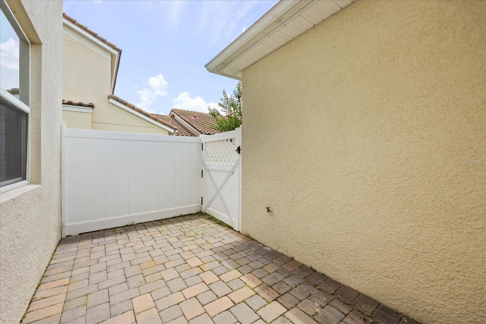 2966 AQUA VIRGO LOOP, #16, Orlando, FL 32837 2966 AQUA VIRGO LOOP, #16, Orlando, FL 32837