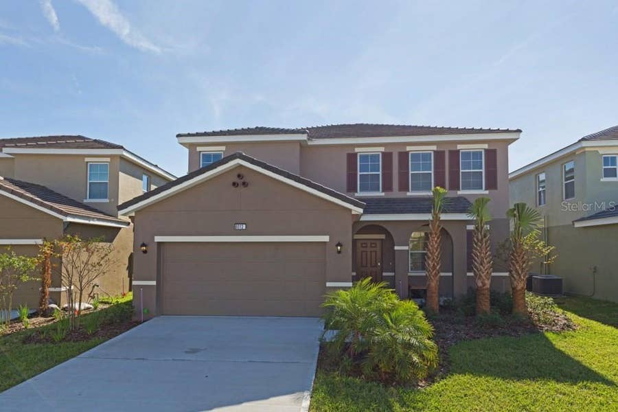 Property photo for 8012 OAK SHADOW COURT, Davenport, FL