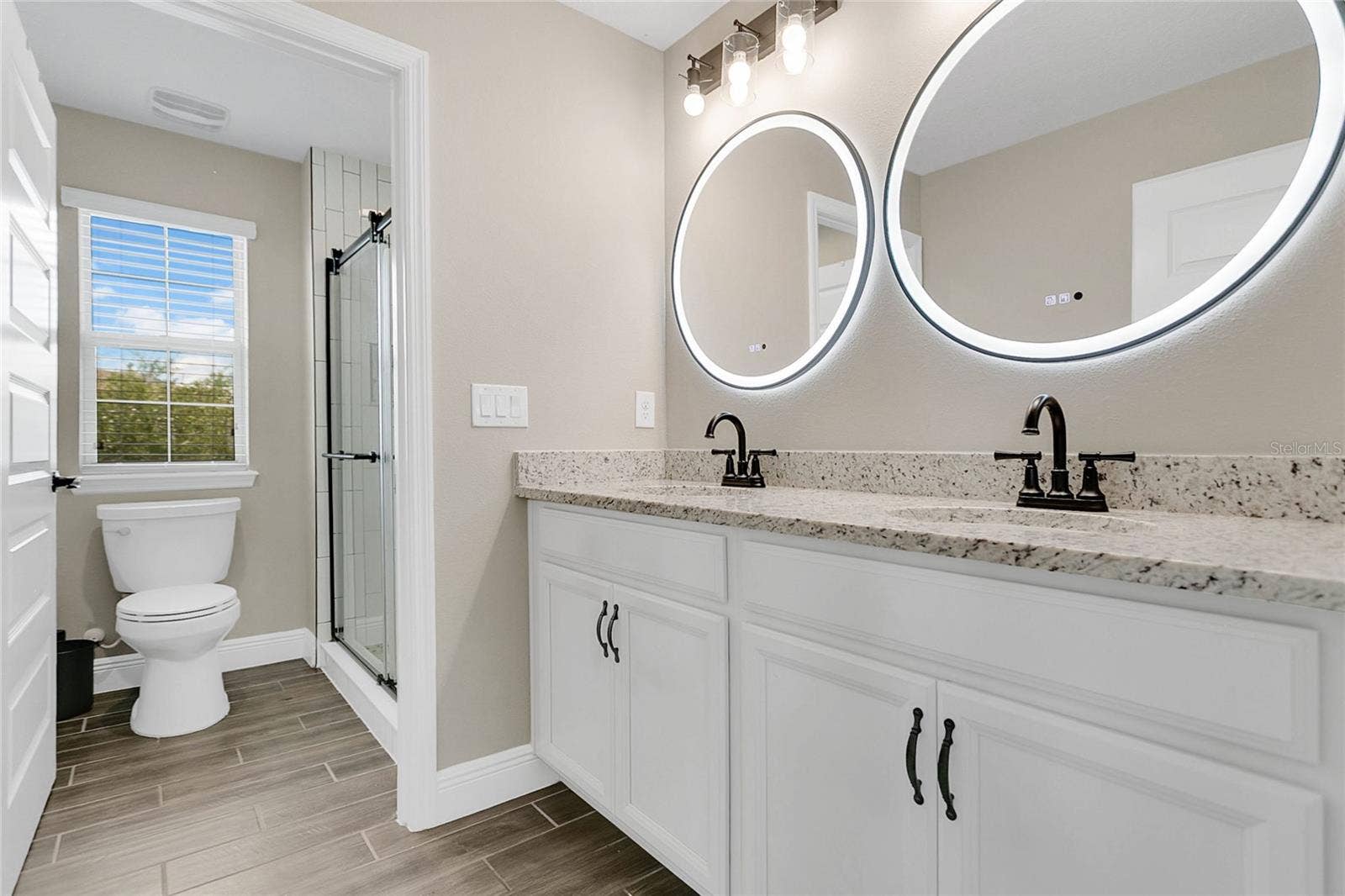 10007 LITTLE ALCOVE LOOP, Winter Garden, FL 34787 BATHROOM 2