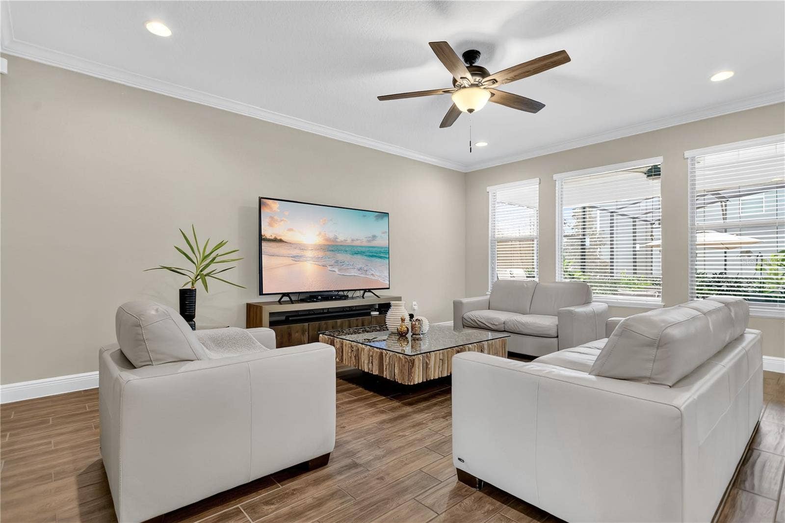 10007 LITTLE ALCOVE LOOP, Winter Garden, FL 34787 LIVING ROOM