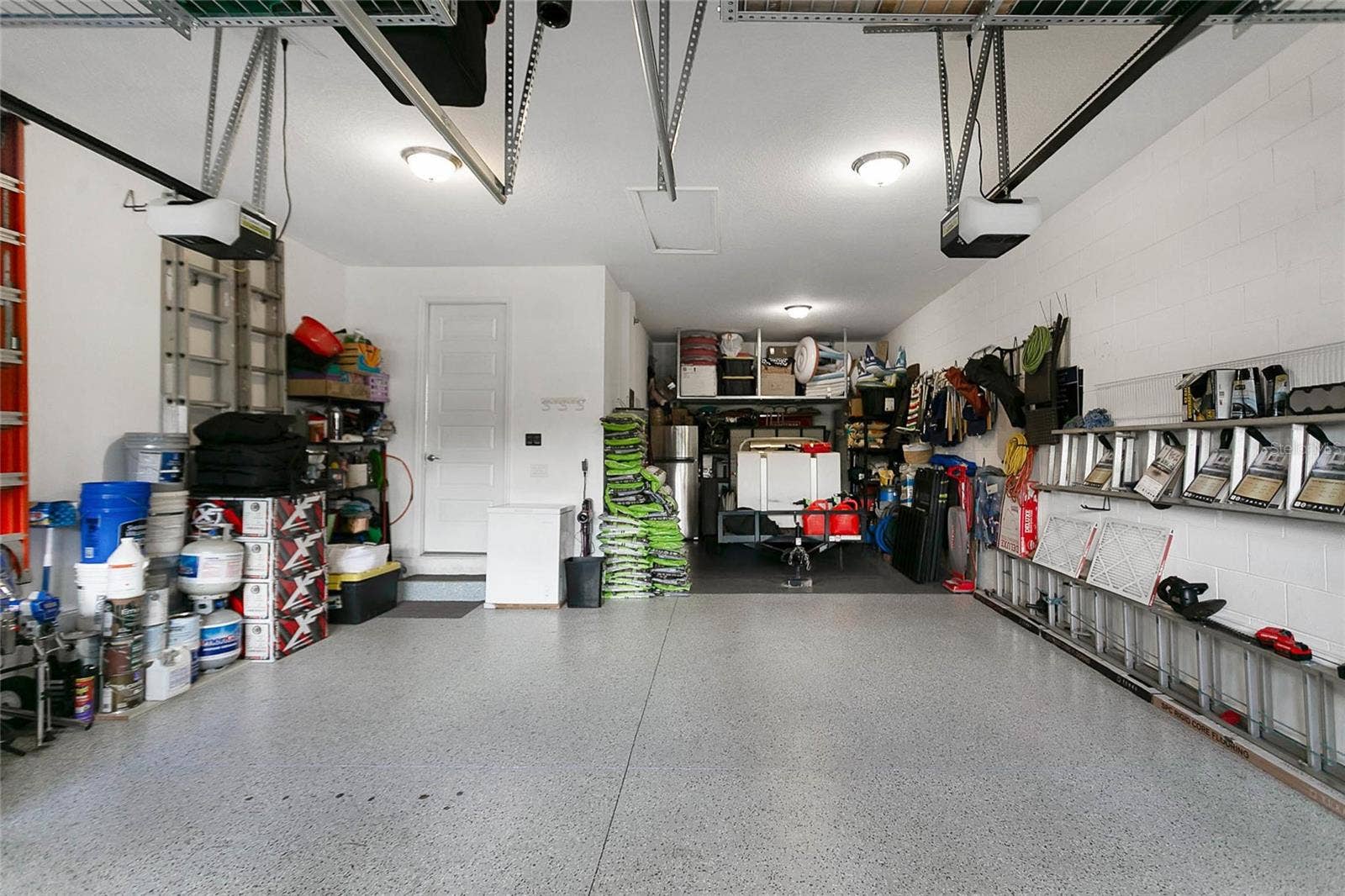 10007 LITTLE ALCOVE LOOP, Winter Garden, FL 34787 TANDEM GARAGE / 3 SPOTS