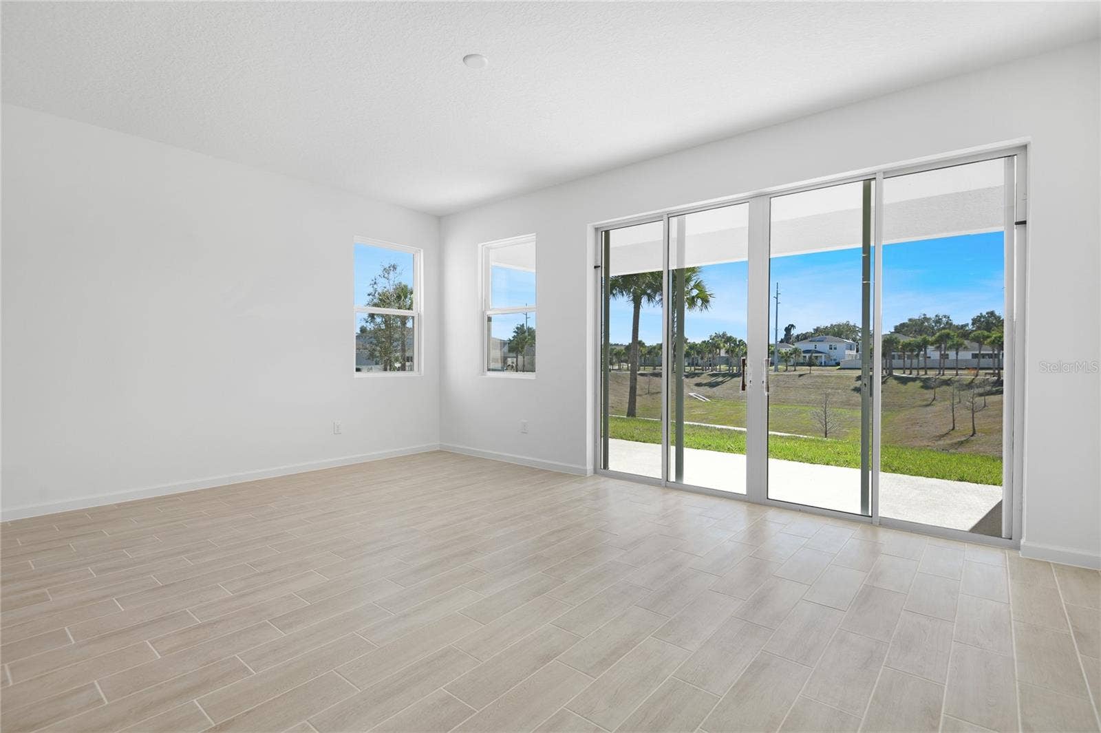 332 ALEXANDRITE STREET, Deland, FL 32720 332 ALEXANDRITE STREET, Deland, FL 32720
