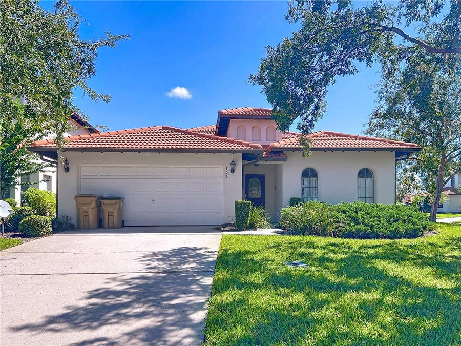 Property photo for 102 SANDY POINT WAY, Clermont, FL