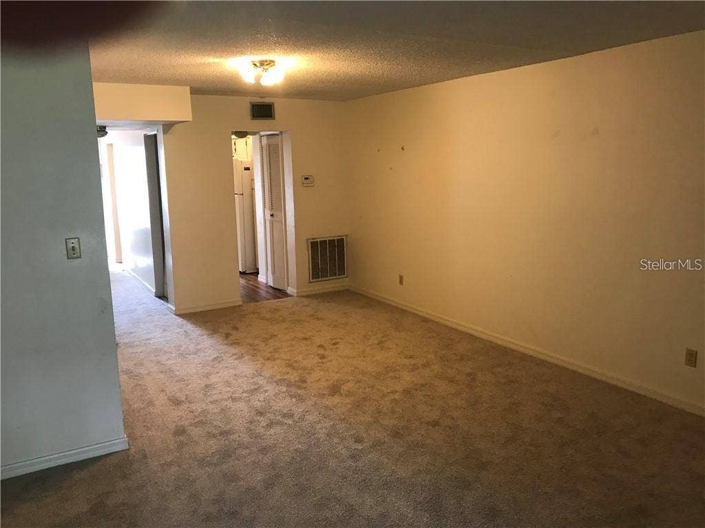 1100 MARTINIQUE DRIVE, #117, Winter Haven, FL 33884 1100 MARTINIQUE DRIVE, #117, Winter Haven, FL 33884