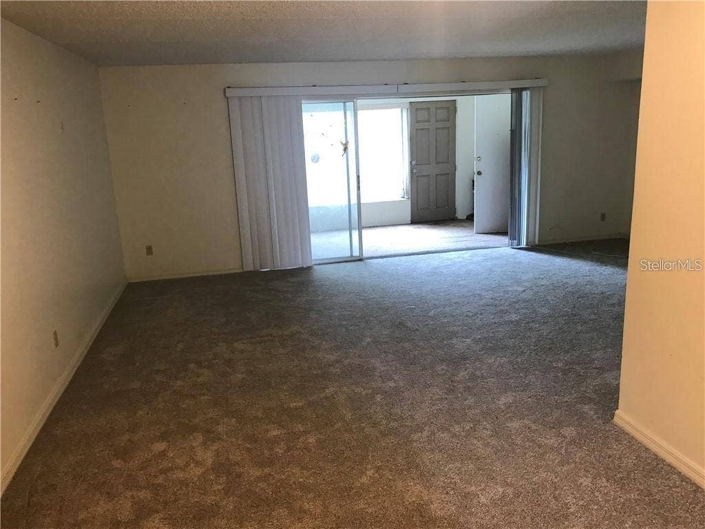 1100 MARTINIQUE DRIVE, #117, Winter Haven, FL 33884 1100 MARTINIQUE DRIVE, #117, Winter Haven, FL 33884