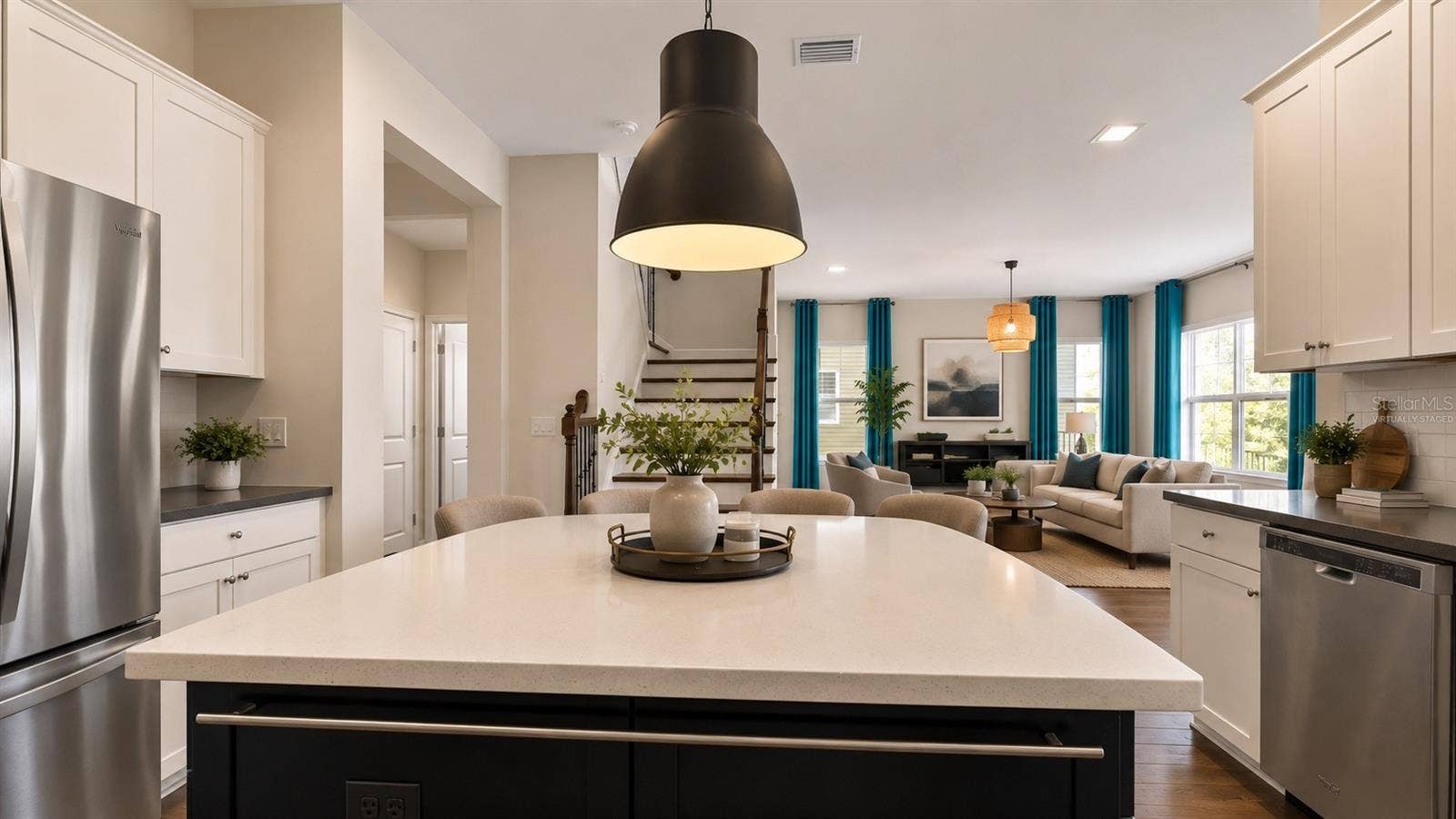 8724 PEACHTREE PARK COURT, Windermere, FL 34786 Virtually Staged