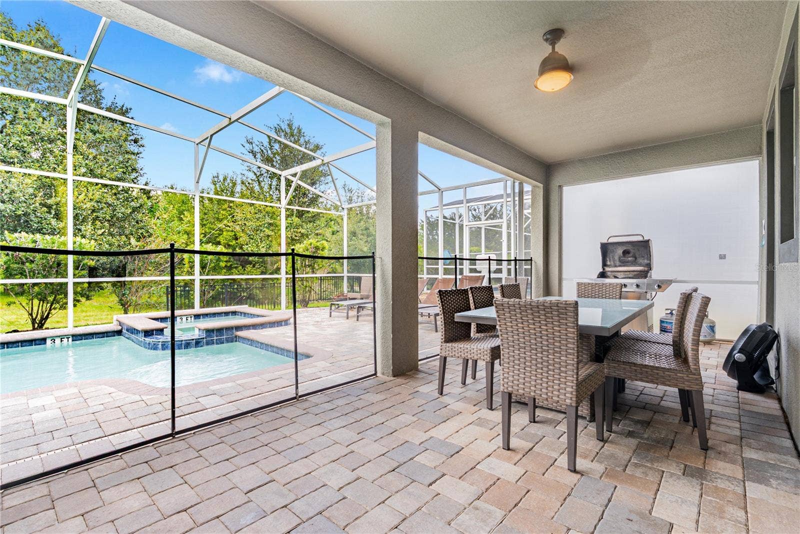 8809 CRUDEN BAY COURT, Davenport, FL 33896