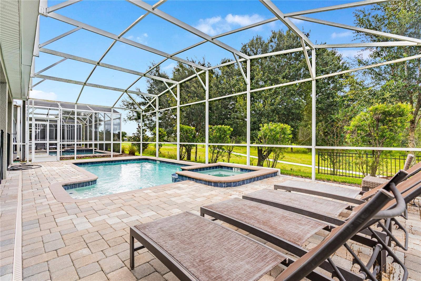 8809 CRUDEN BAY COURT, Davenport, FL 33896