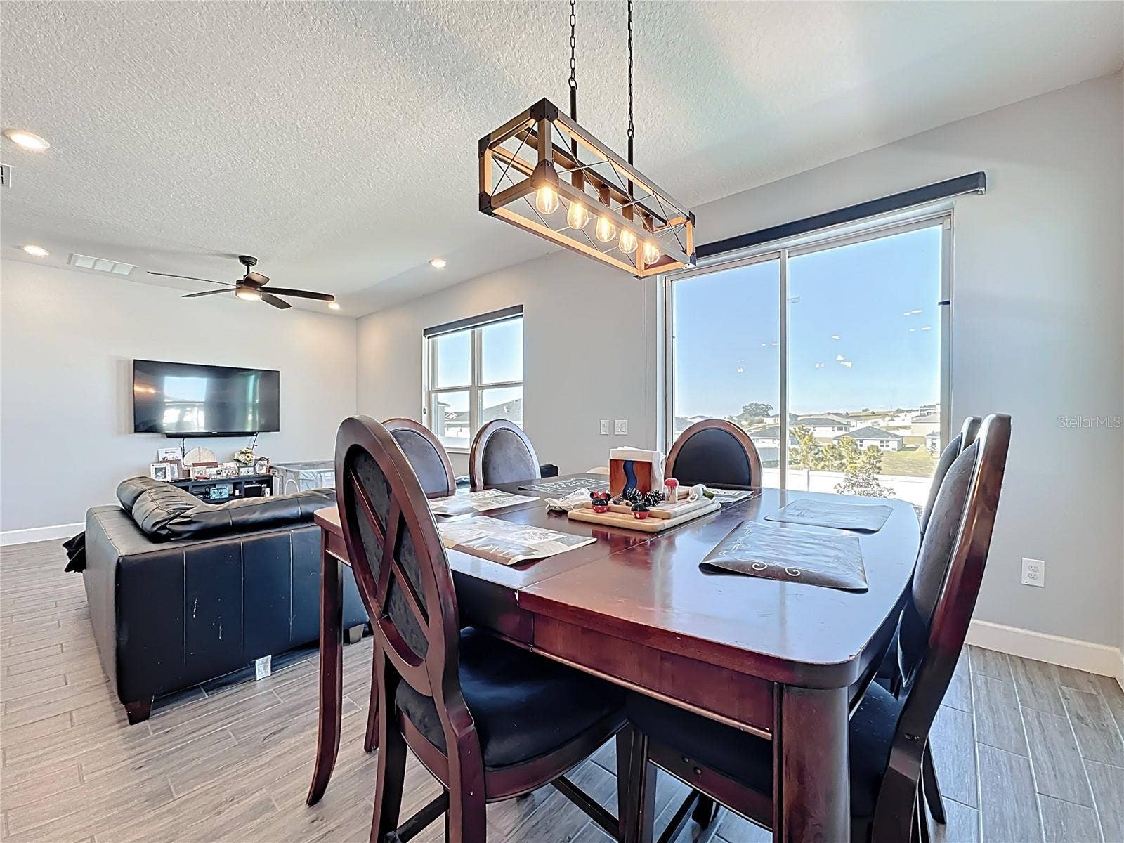 1404 GERANIUM DRIVE, Mascotte, FL 34753