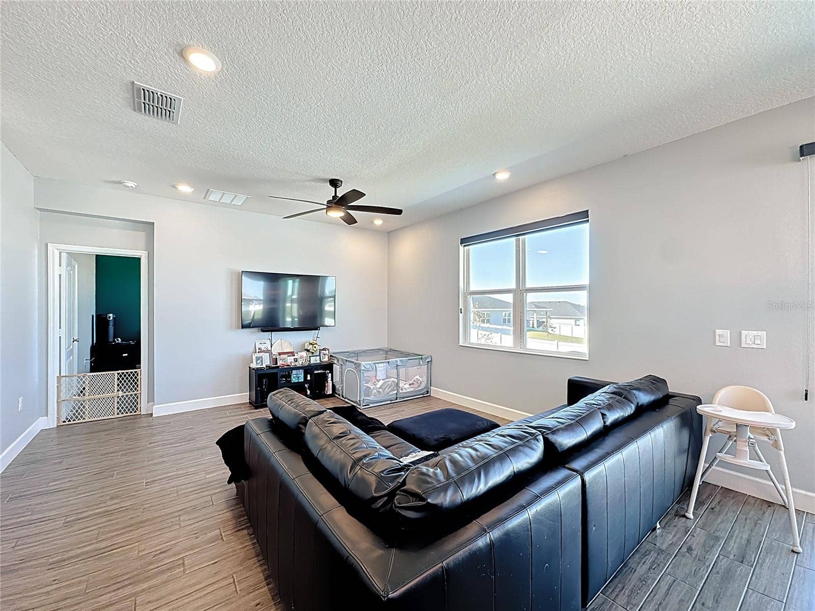 1404 GERANIUM DRIVE, Mascotte, FL 34753