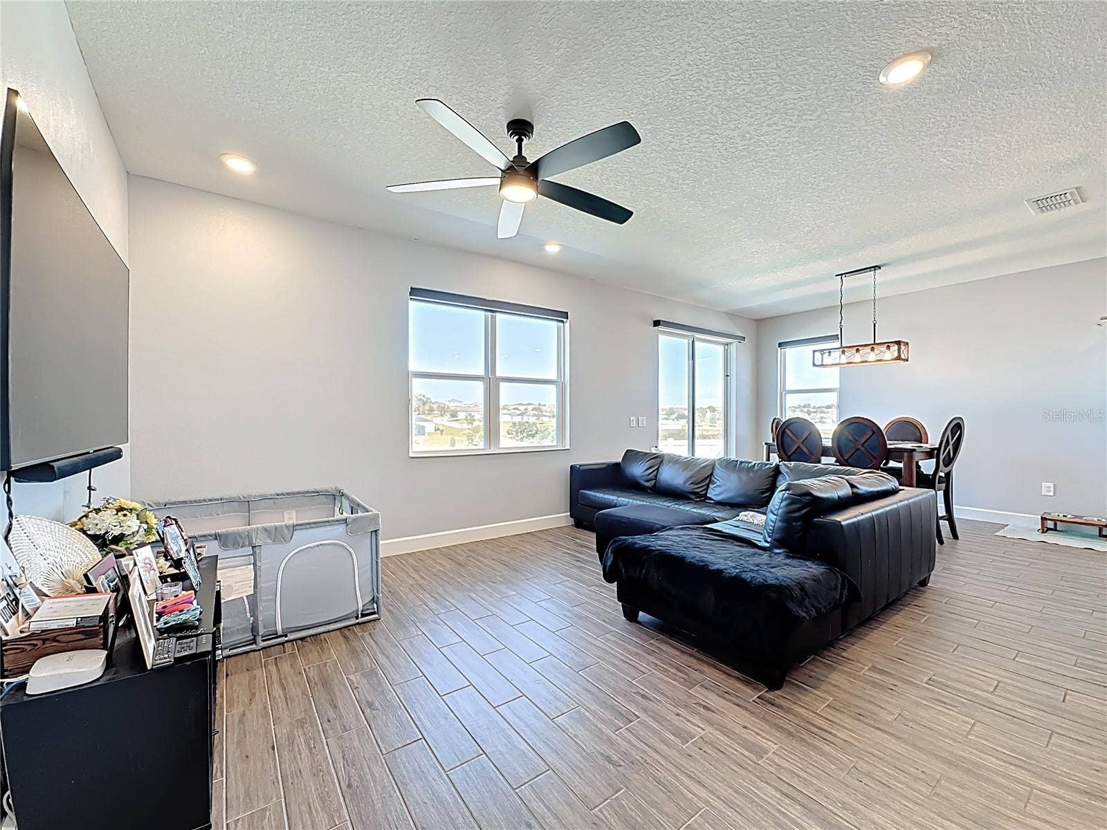 1404 GERANIUM DRIVE, Mascotte, FL 34753