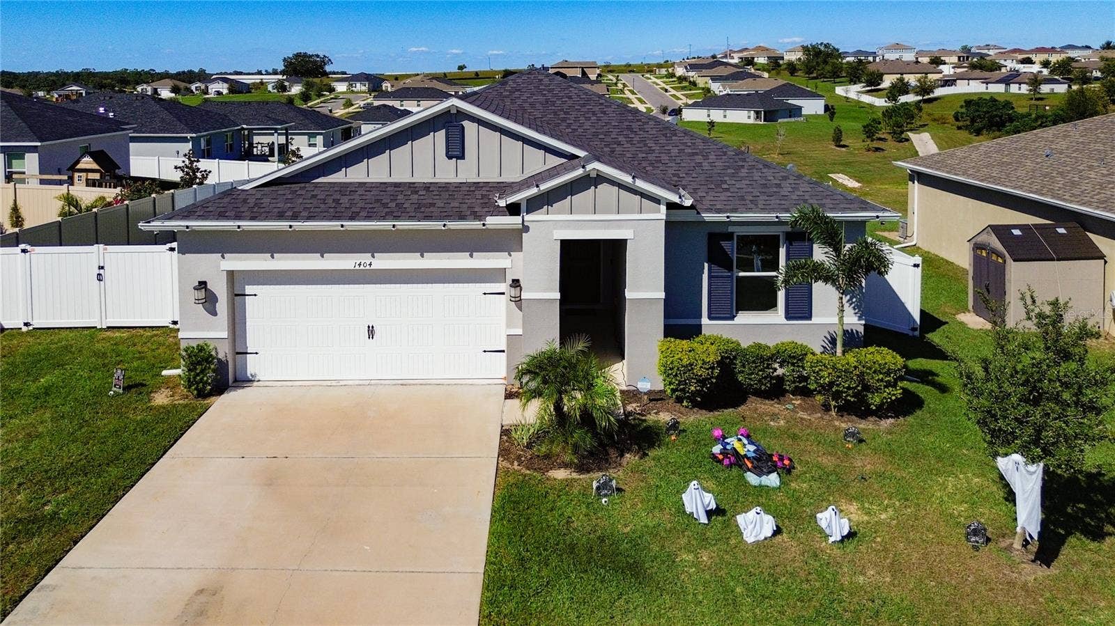 1404 GERANIUM DRIVE, Mascotte, FL 34753