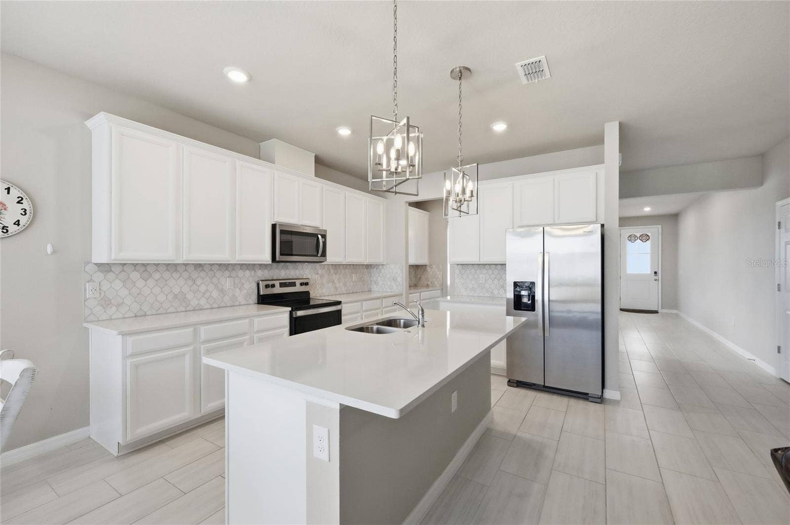 2252 CROSSBOW STREET, Clermont, FL 34715 Kitchen