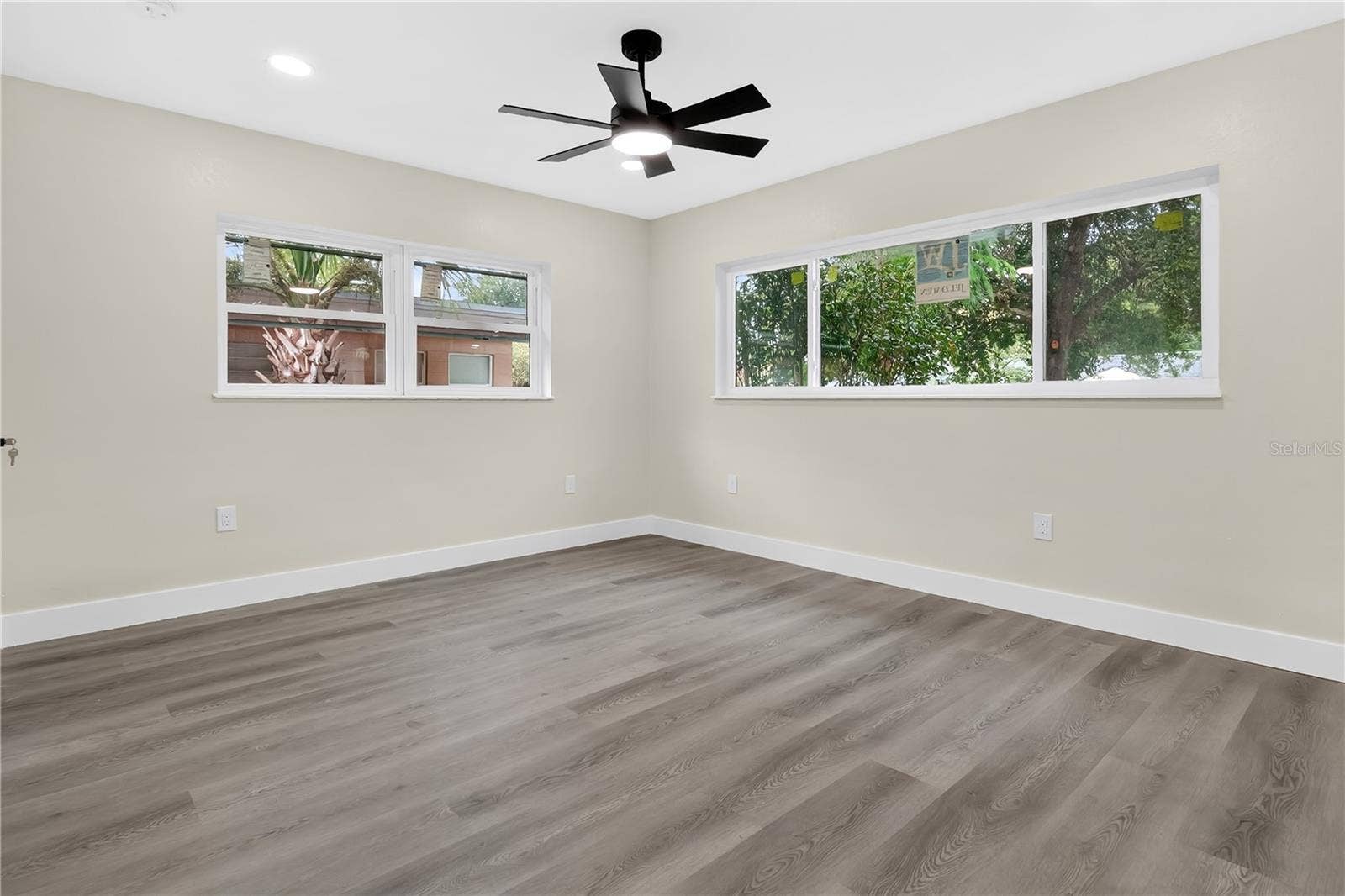 2612 ROXBURY ROAD, Winter Park, FL 32789 2612 ROXBURY ROAD, Winter Park, FL 32789