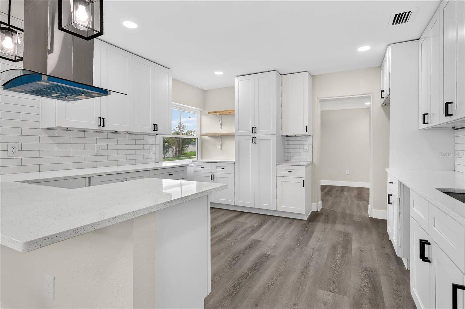 2612 ROXBURY ROAD, Winter Park, FL 32789 2612 ROXBURY ROAD, Winter Park, FL 32789