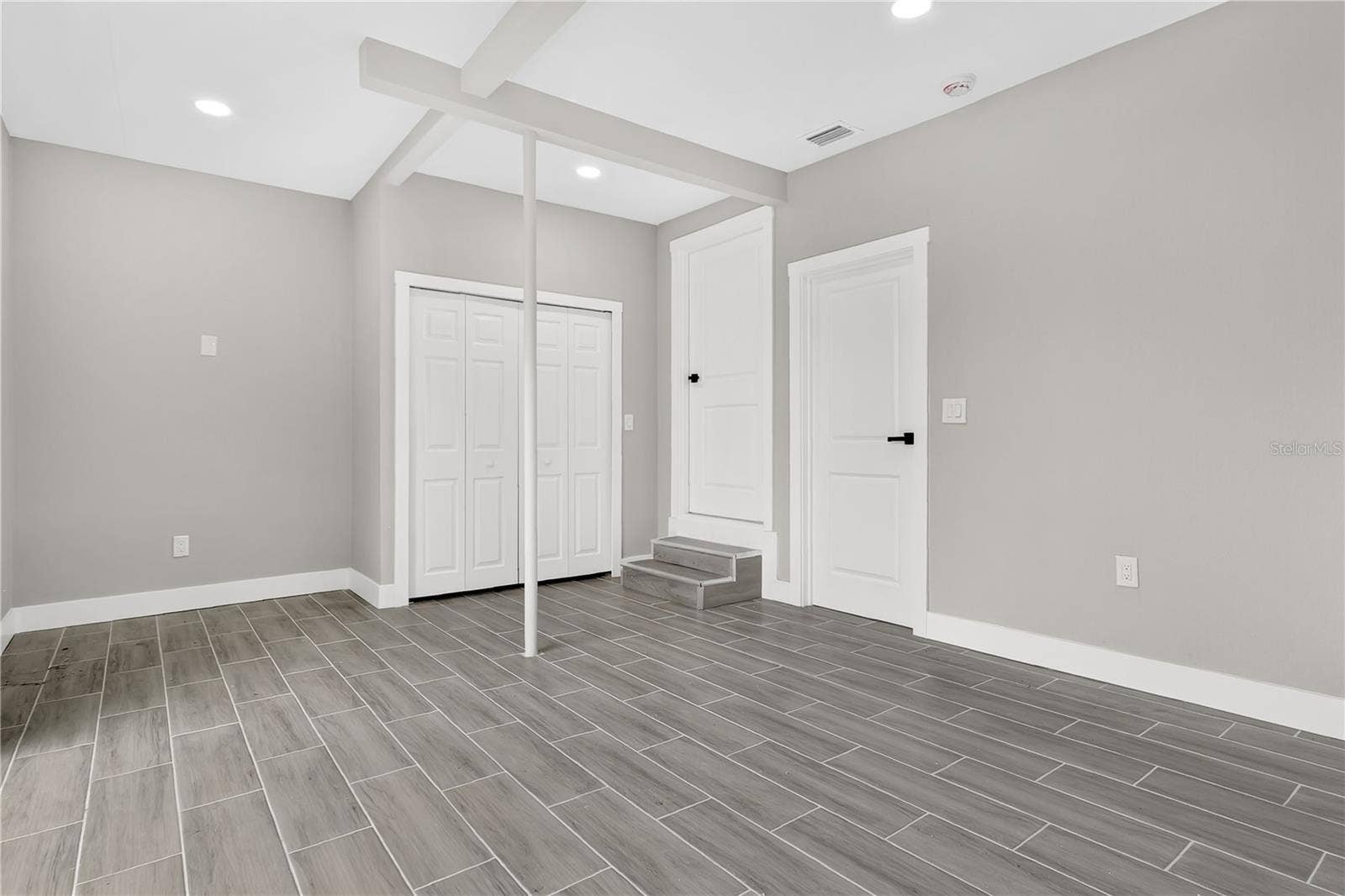 2612 ROXBURY ROAD, Winter Park, FL 32789 2612 ROXBURY ROAD, Winter Park, FL 32789