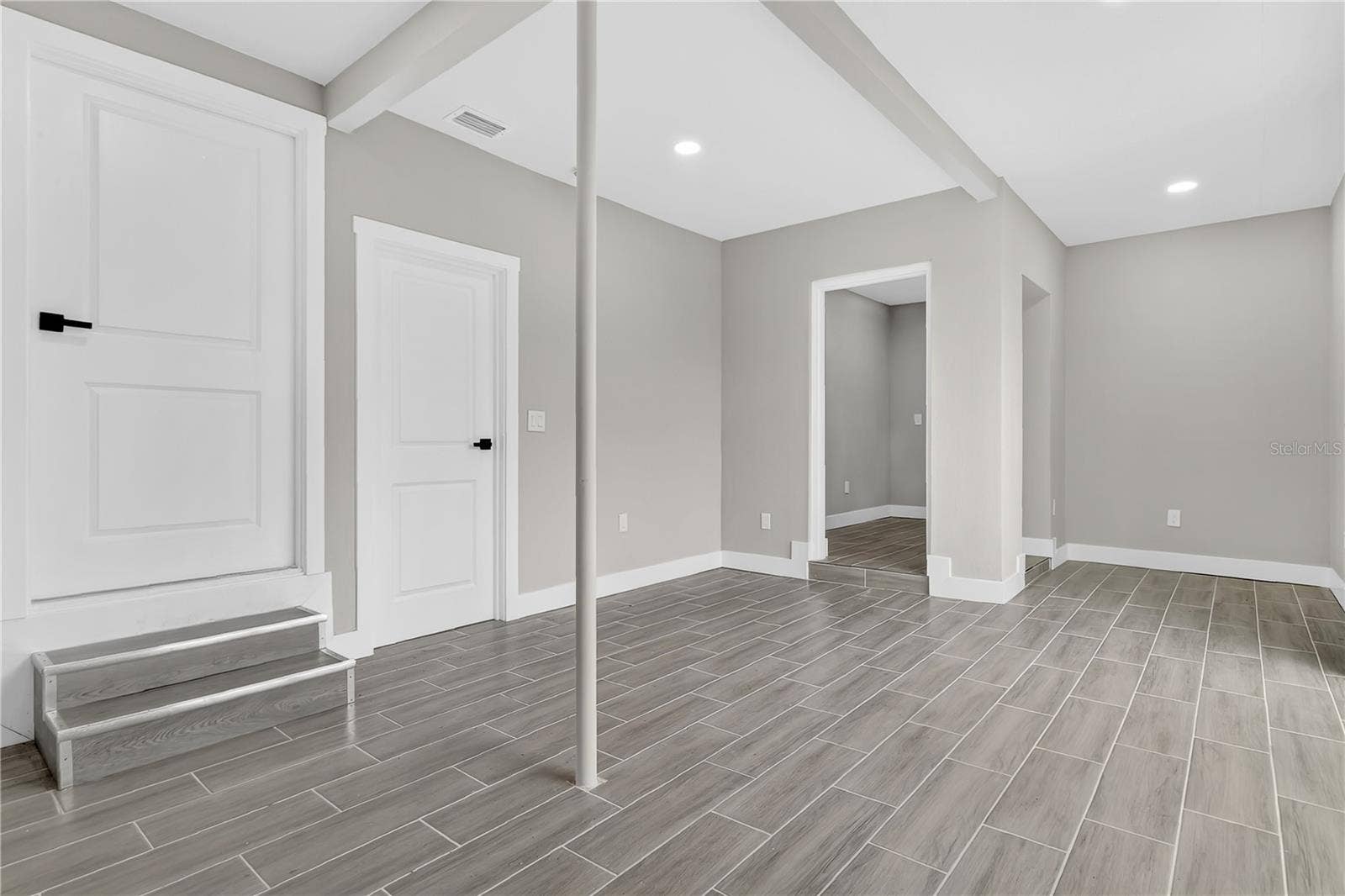 2612 ROXBURY ROAD, Winter Park, FL 32789 2612 ROXBURY ROAD, Winter Park, FL 32789