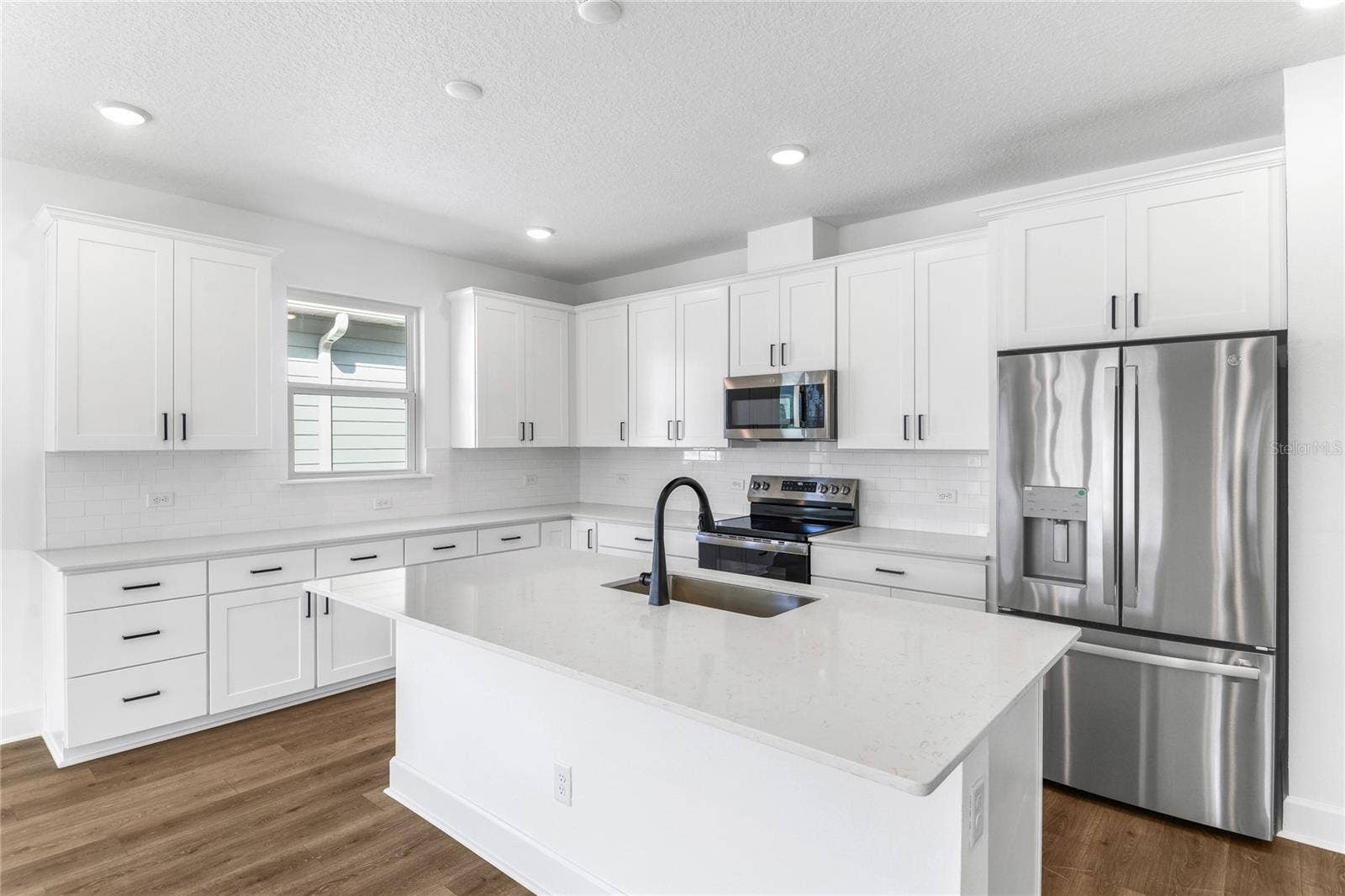 196 ENCLAVE AVENUE, Palm Coast, FL 32164 196 ENCLAVE AVENUE, Palm Coast, FL 32164