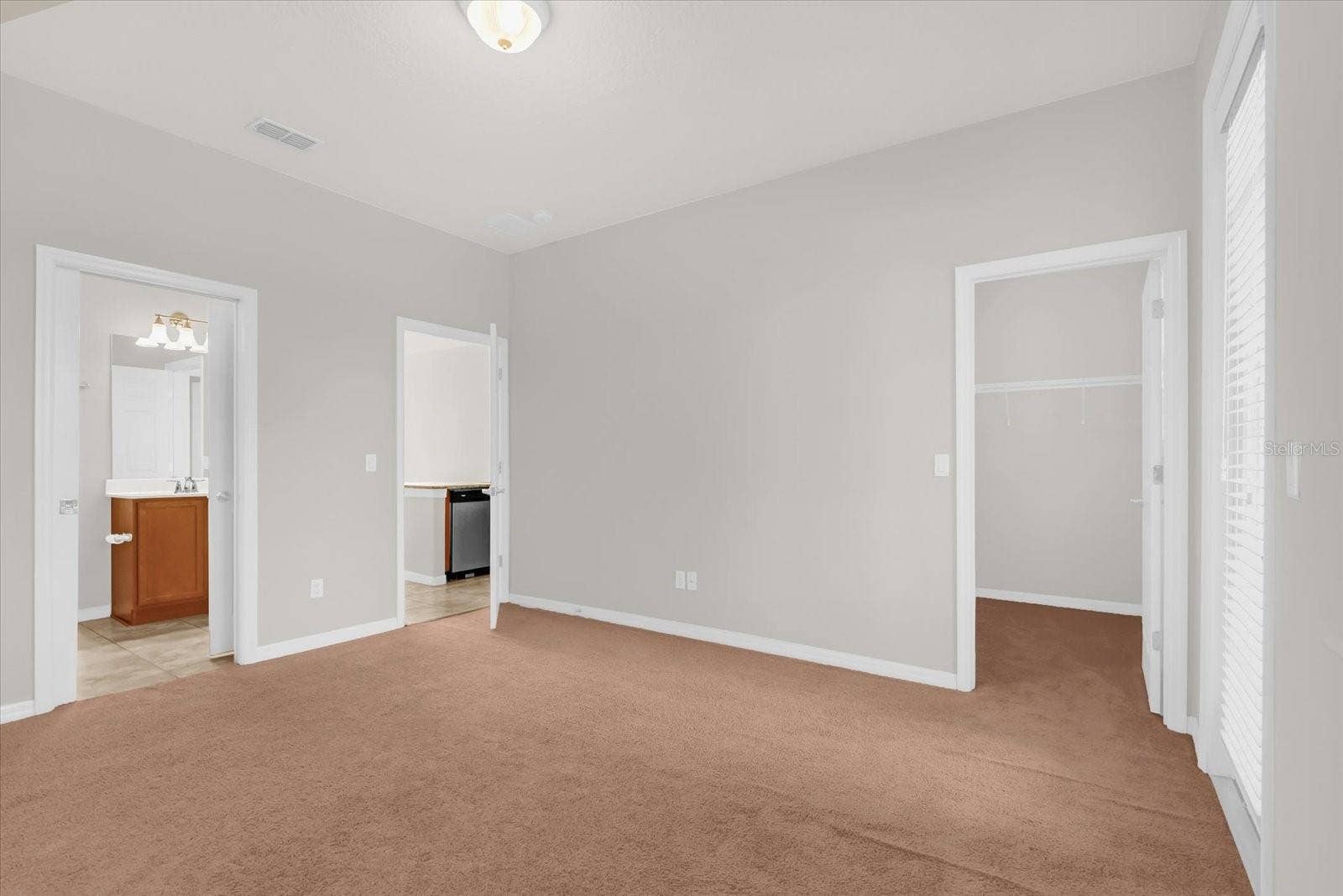 11932 LORENZA LANE, Orlando, FL 32827 11932 LORENZA LANE, Orlando, FL 32827