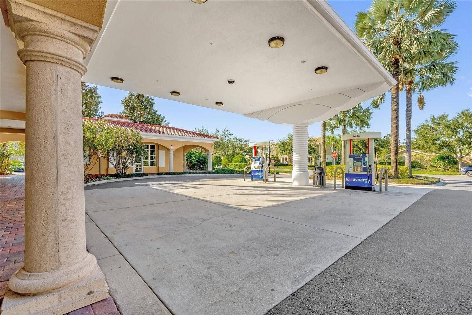 11932 LORENZA LANE, Orlando, FL 32827 11932 LORENZA LANE, Orlando, FL 32827