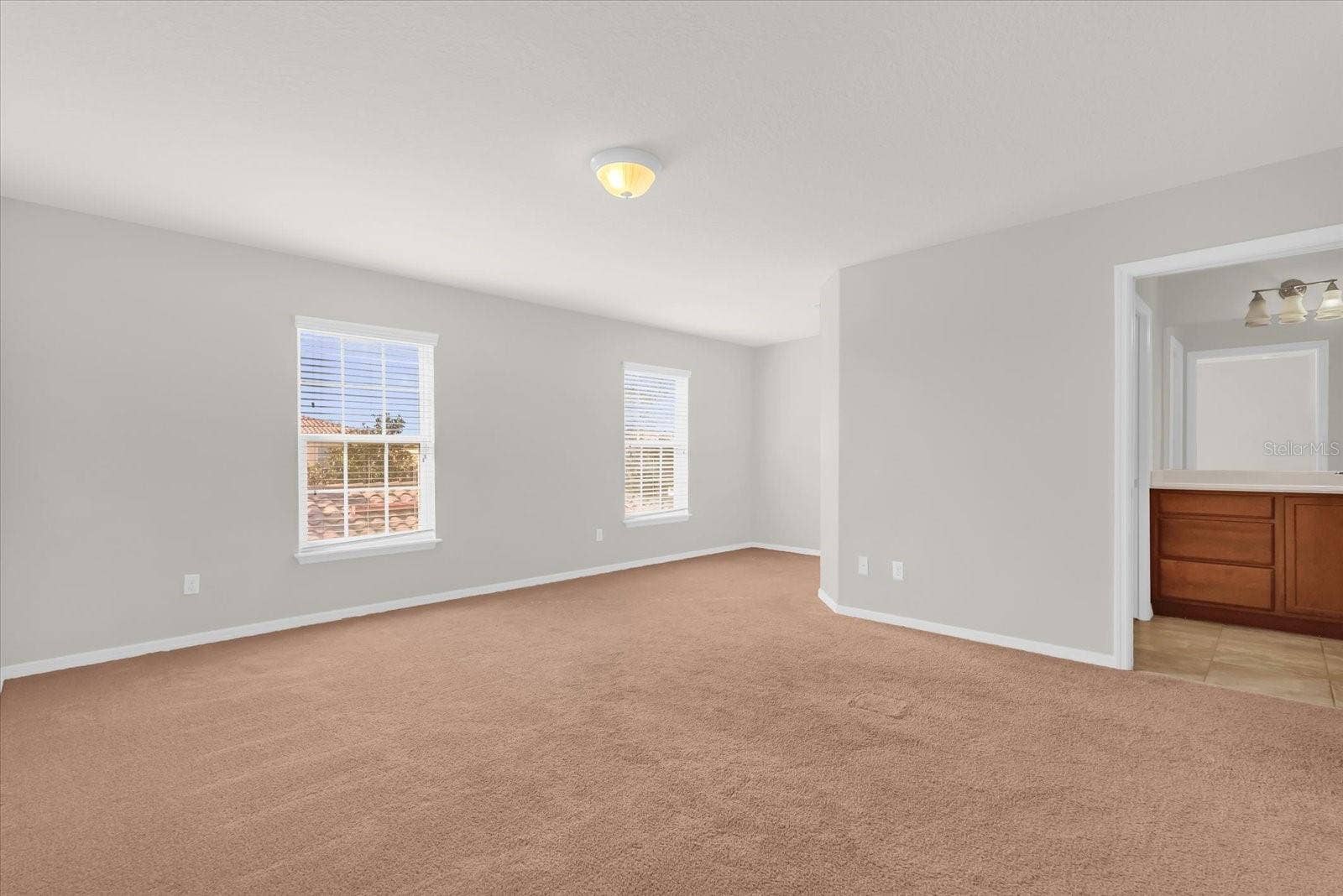 11932 LORENZA LANE, Orlando, FL 32827 11932 LORENZA LANE, Orlando, FL 32827