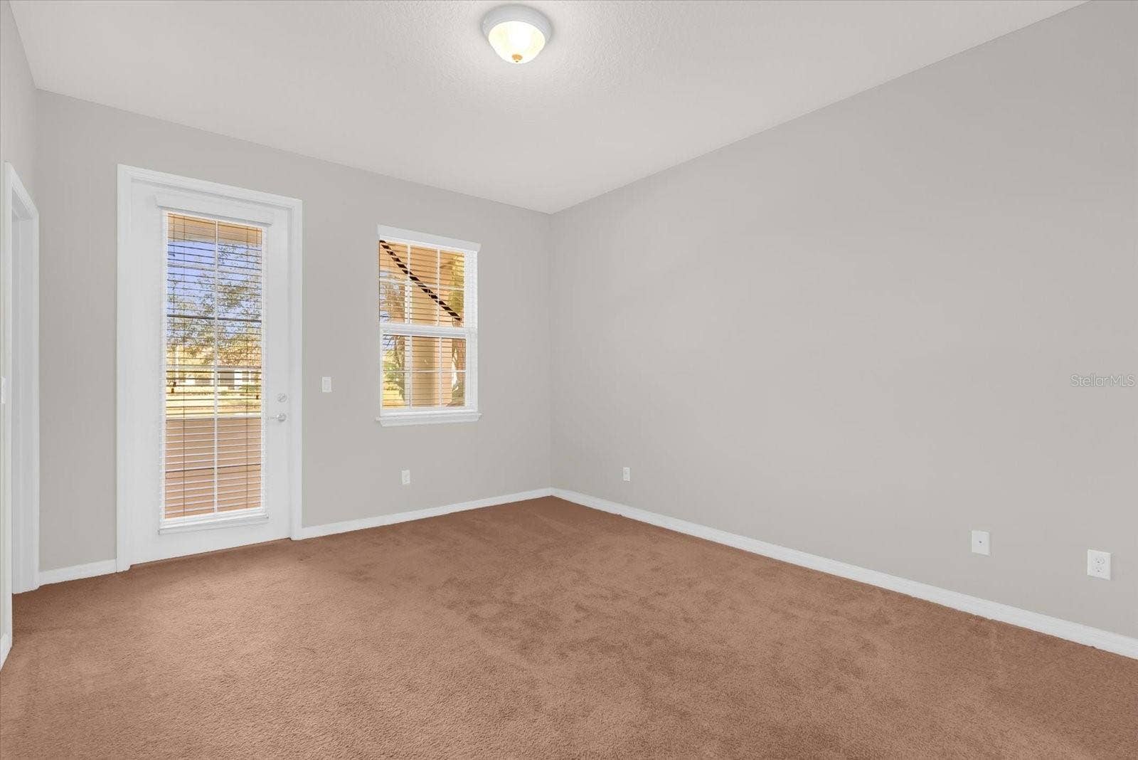 11932 LORENZA LANE, Orlando, FL 32827 11932 LORENZA LANE, Orlando, FL 32827