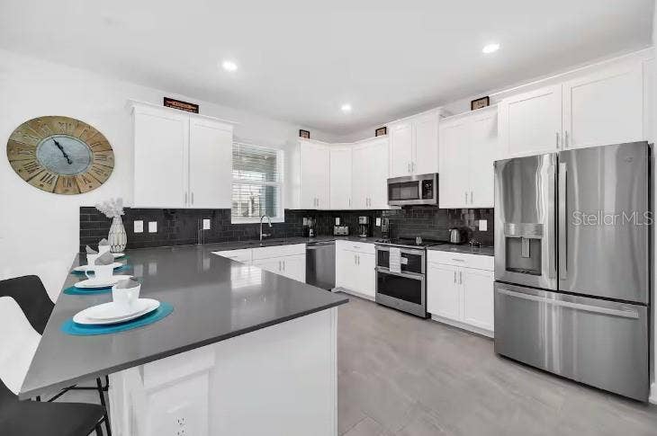 9092 SOMMERSET HILLS DRIVE, Davenport, FL 33896 9092 SOMMERSET HILLS DRIVE, Davenport, FL 33896
