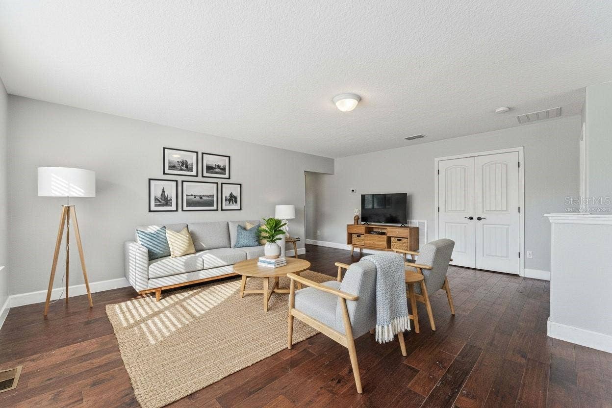 13339 ROSKIN LANE, Windermere, FL 34786 Virtually Staged Loft