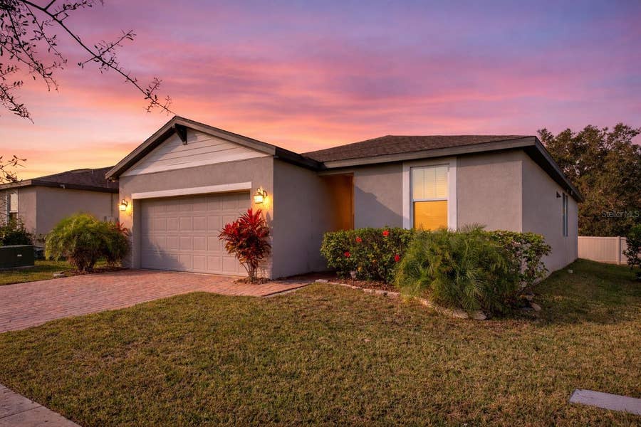 Property photo for 1028 KOBUK STREET, Haines City, FL