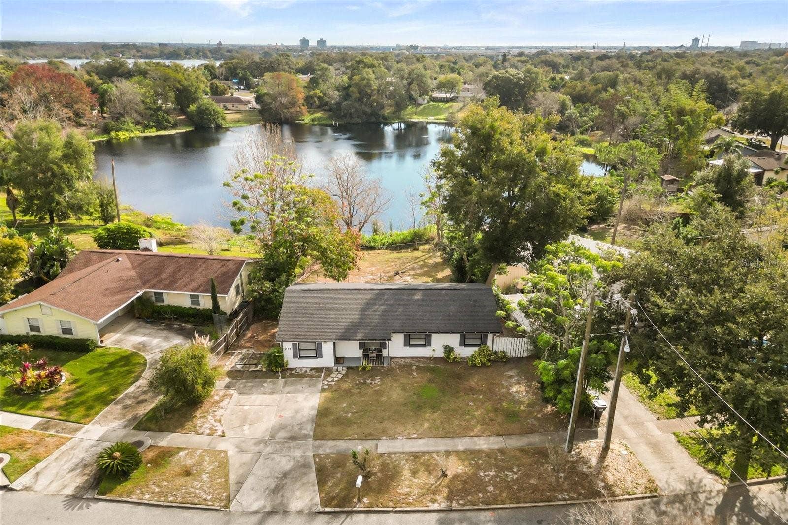 5127 GLASGOW AVENUE, Orlando, FL 32819 5127 GLASGOW AVENUE, Orlando, FL 32819