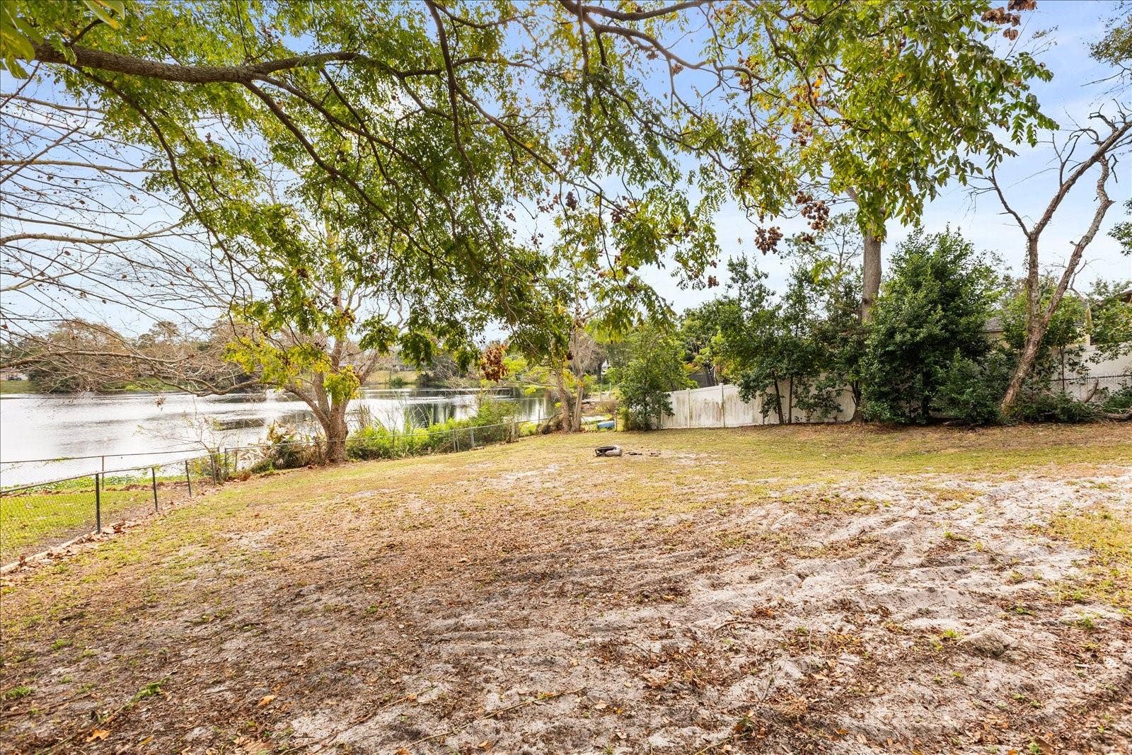5127 GLASGOW AVENUE, Orlando, FL 32819 5127 GLASGOW AVENUE, Orlando, FL 32819