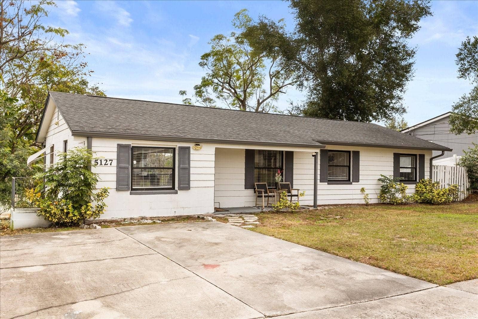 5127 GLASGOW AVENUE, Orlando, FL 32819 5127 GLASGOW AVENUE, Orlando, FL 32819