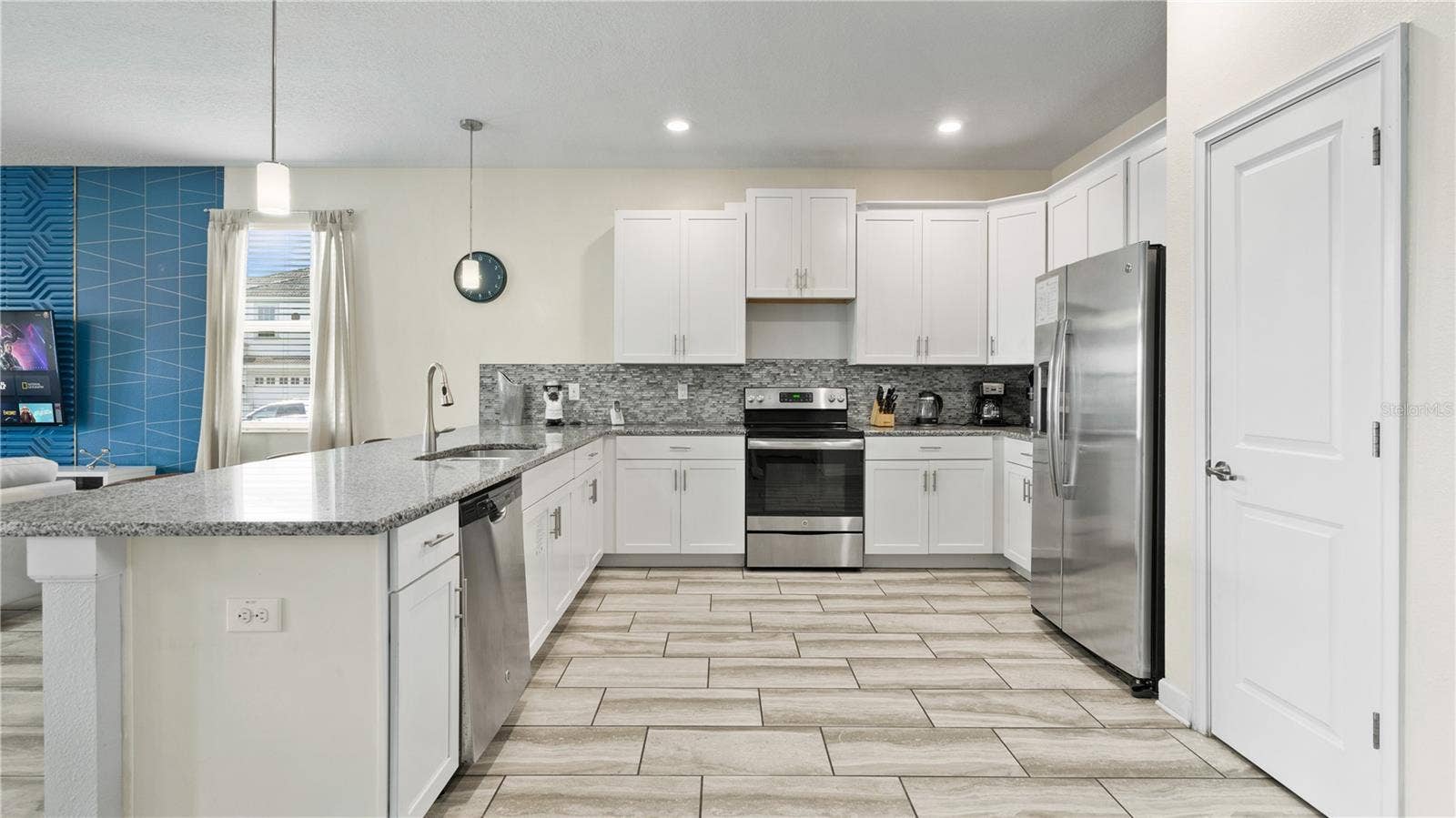 9098 HAZARD STREET, Davenport, FL 33896 OPEN FLOORPLAN