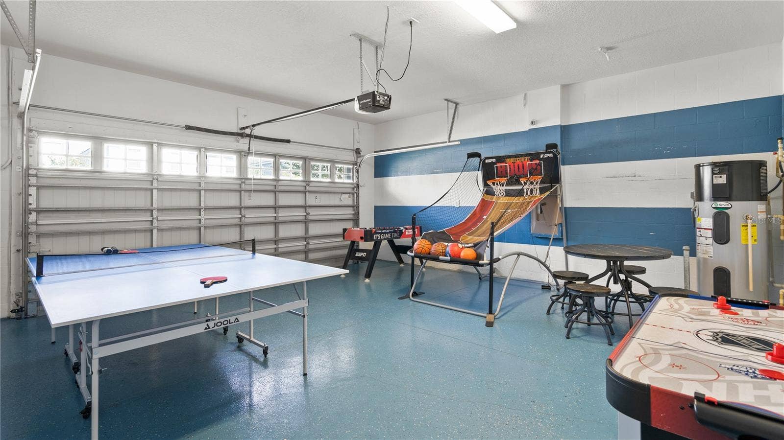 9098 HAZARD STREET, Davenport, FL 33896 GARAGE FOR 2 CARS