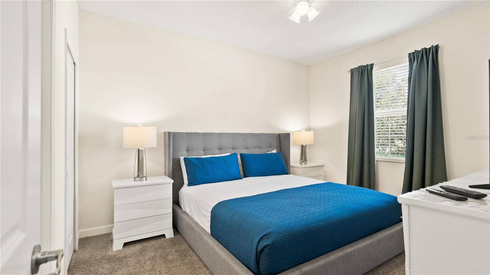 9098 HAZARD STREET, Davenport, FL 33896 BEDROOM DOWNSTAIRS WITH BATHROOM-