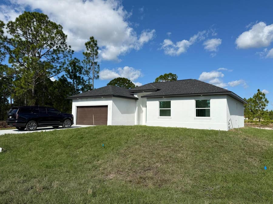 Property photo for 1121 FLORENCE STREET E, Lehigh Acres, FL