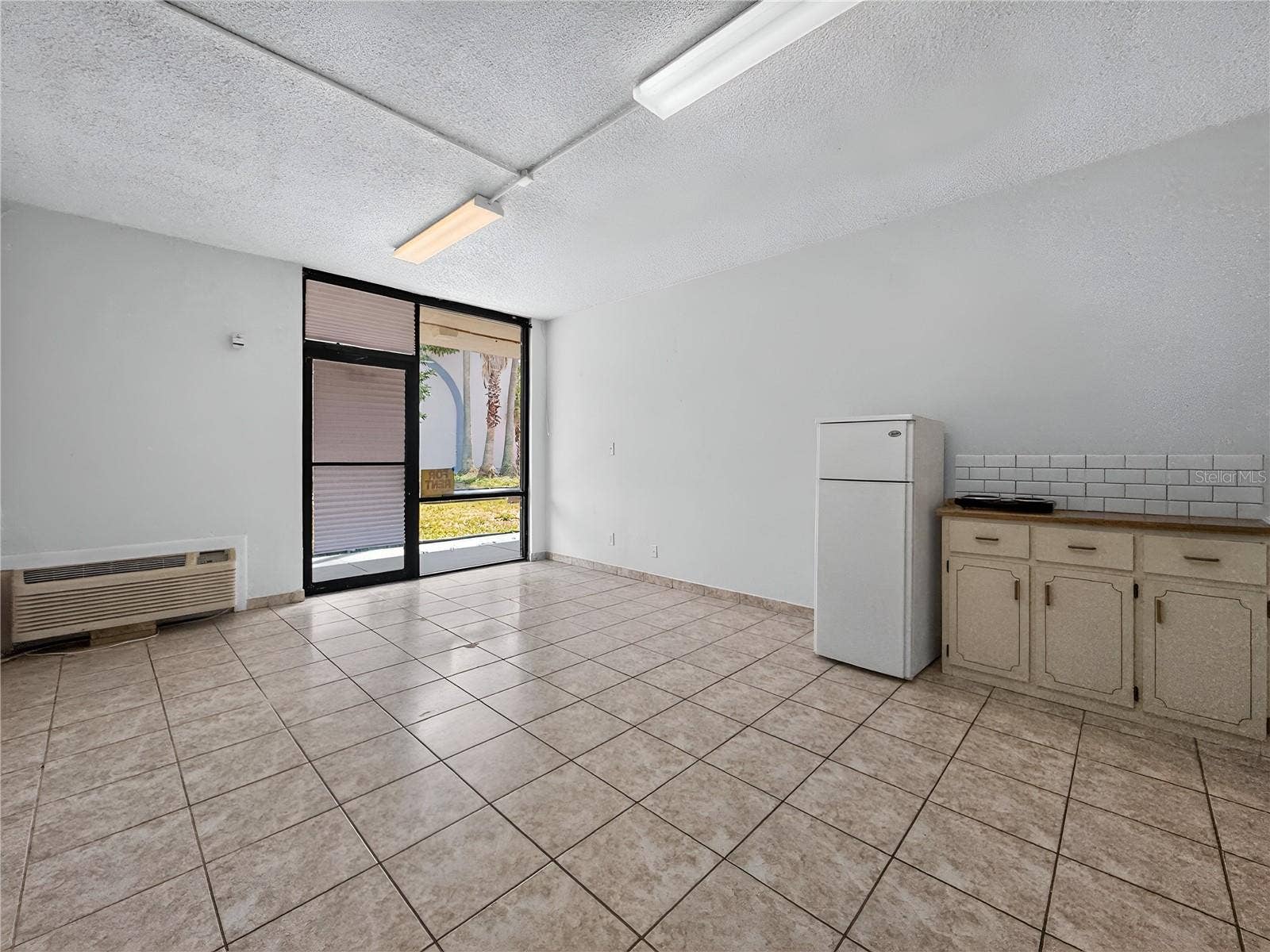 8421 S ORANGE BLOSSOM TRAIL, #145, Orlando, FL 32809 8421 S ORANGE BLOSSOM TRAIL, #145, Orlando, FL 32809